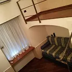 Ares Hotel Neapol