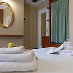 Hotel Ares 4*