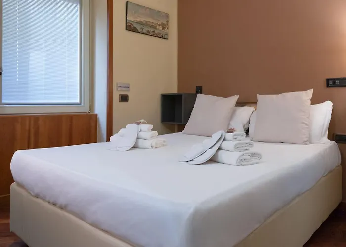 Ares Hotel
